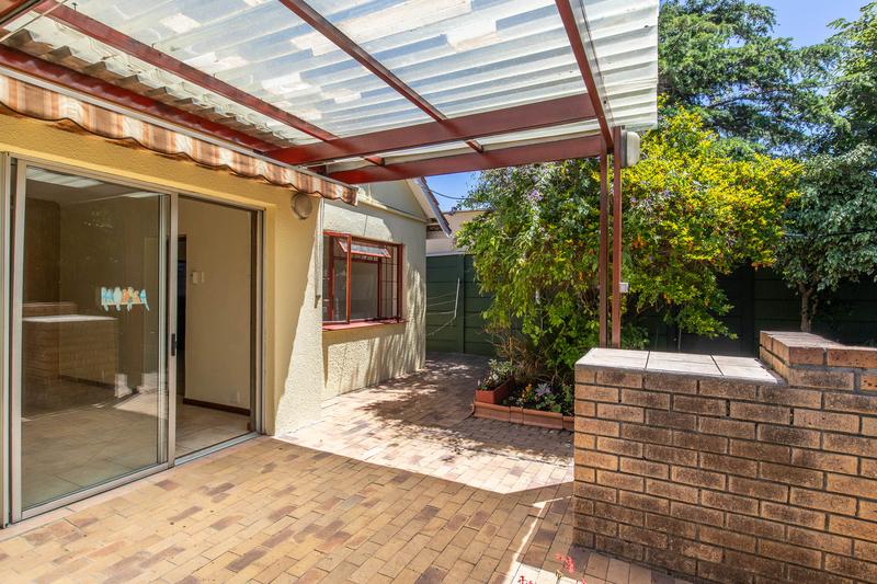 3 Bedroom Property for Sale in Bergvliet Western Cape